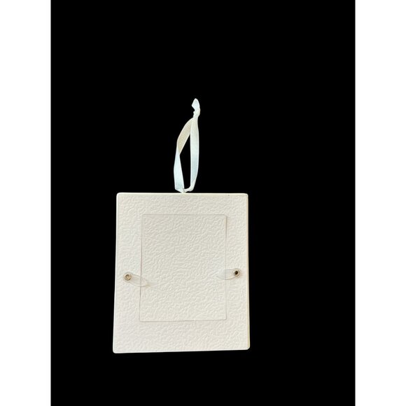 Hallmark Keepsake 2019 Truly Deeply Foreverly Porcelain & Metal Photo Frame Orna - Picture 7 of 7